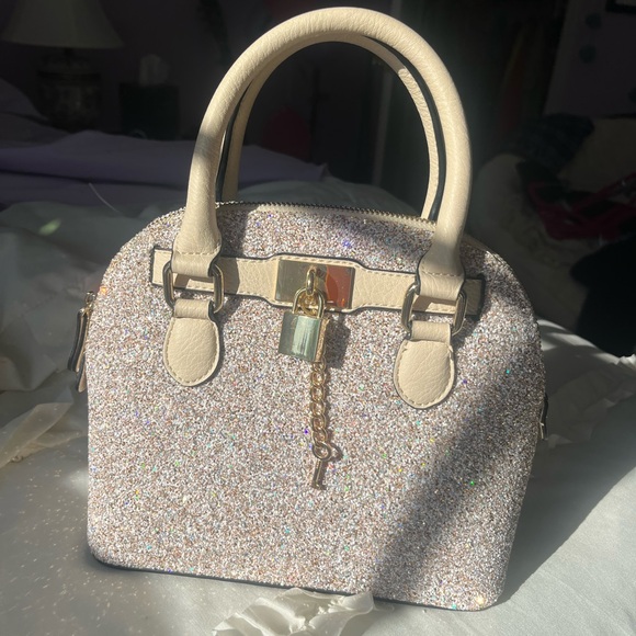ALDO purse, cream sparkly, never used - Picture 2 of 3